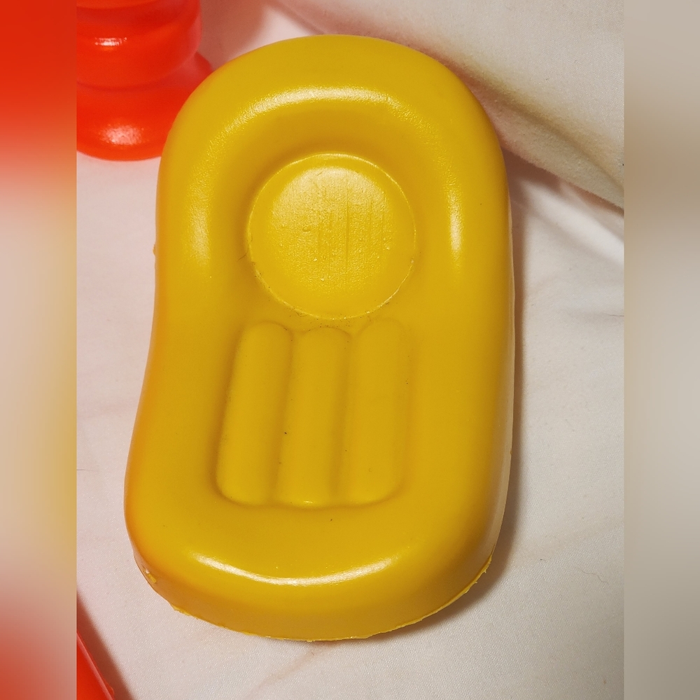 Vintage 1970s Mattel Barbie Pool Accessories - Picture 4 of 10